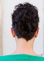 fryzury krótkie - uczesanie damskie z włosów krótkich zdjęcie numer 56B